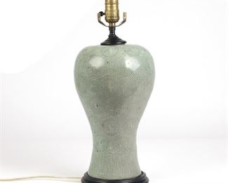 Lot 109 | ANTIQUE KOREAN CELADON VASE