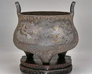 Lot 99 | VERY FINE CHINESE INLAID IRON TRIPOD CENSER