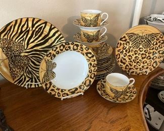 Four 5 piece place settings of Mikasa Metamorphosis - discontinued and hard to find