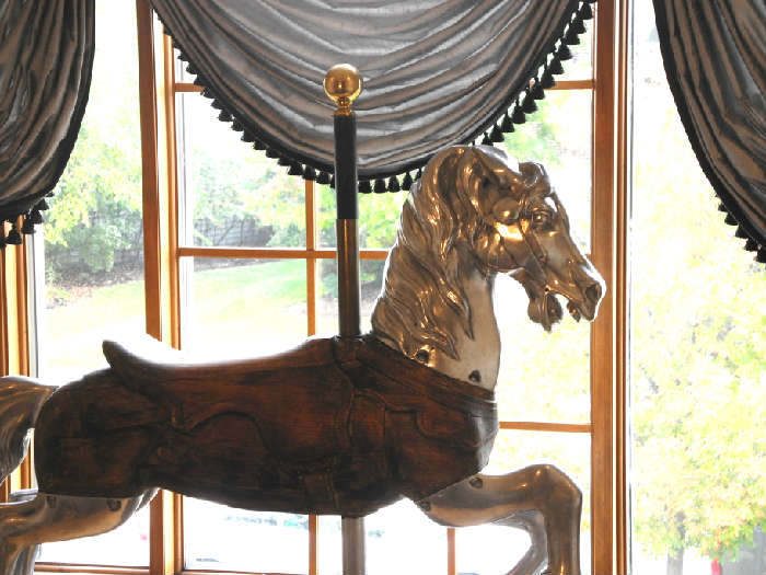 Fabulous authentic 1930's carousel horse, amazing!