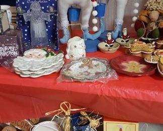 Snowmen, Santas, & Gingerbread men