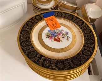 Set of 8 Porcelain Hutchenreuther Bavaria $195 - Call or Text for Updated Discount Price -
