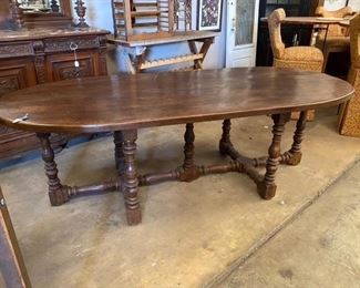 $795 - Welch oak table - call or text for new updated price - 92"L x 39"W x 29"H