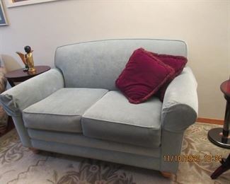 Velvet sofa w bun feet