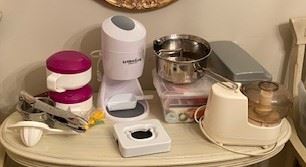 ASSORTED KITCHEN SMALL APPLIANCES