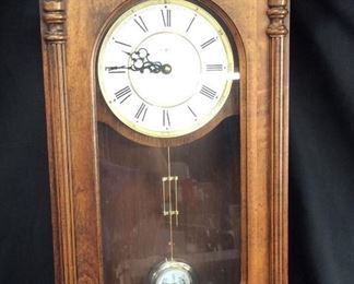 HOWARD MILLER MANTLE CLOCK