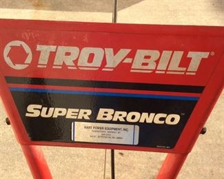 TROY BILT SUPER BRONCO AUTOMATIC TILLER