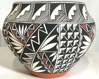 ACOMA OLLA Ceramic Pot, Signed OPHELIA LEON