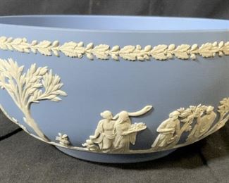 WEDGWOOD English Porcelain Bowl