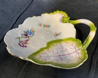 MOTTAHEDA Porcelain Leaf Plate