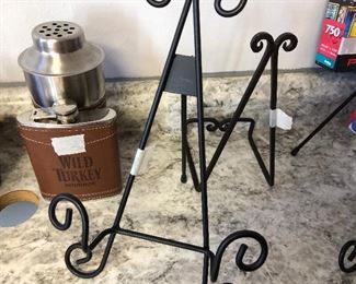 Liquor containers & holders in 3 sizes