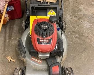 Black Maxx push mower