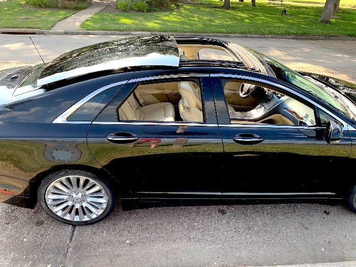2013 Lincoln MKZ Panoramic Roof LOADED Technology Package 95,280K miles $10,300