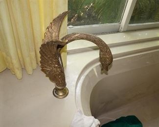 Sherle Wagner tub deck mount "Swan" gold tub spout and matching Swan lever tub faucets