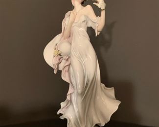 ARMANI Figurine "Messenger of Peace" with Original Box