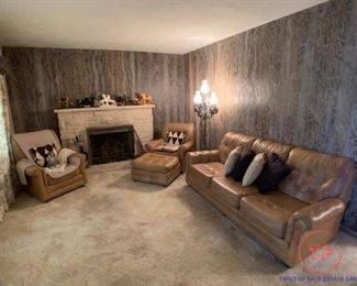 NORTH HICKORY FURNITURE CO Leather Furniture