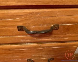 Brandt RANCH OAK 4 Drawer Dresser WITH Cast Iron Pulls / Handles