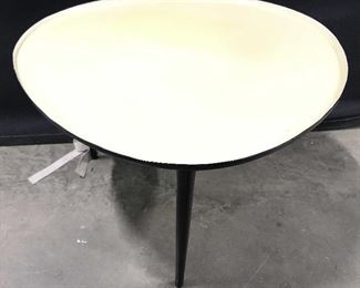 Mid Century Modern 3 Leg Metal Side Table