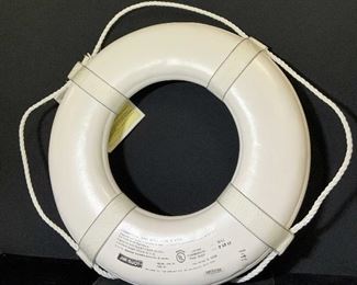 JIM-BUOY White Commercial Ring Buoy