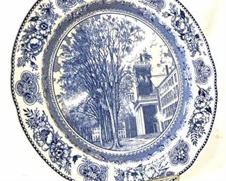 WEDGWOOD Porcelain YALE Collectible Plate