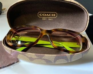 Luxury COACH EMMA Sun Glasses With Hard Case