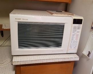 Large microwave oven