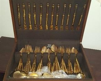 Gold plated flatware set