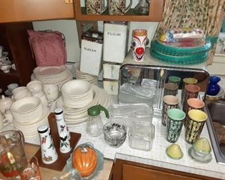 Vintage kitchen collectibles