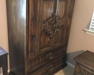 Armoire
