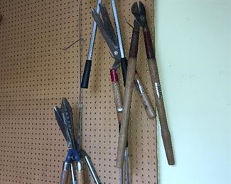Lawn tools