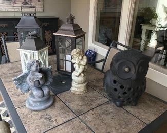 Outdoor patio decor' and accent pieces