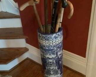 Blue and white porcelain umbrella stand