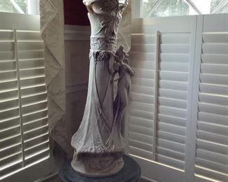 Large Art Nouveau bisque vase