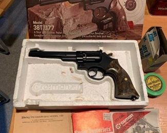 331 Crossman Pellet Gun