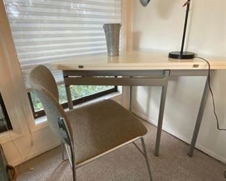 201 IKEA Lokka Folding Table and Chrome Chair