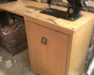 Sewing Machine with Cabinet