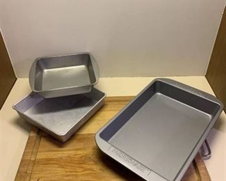 Assorted bakeware one Farberware