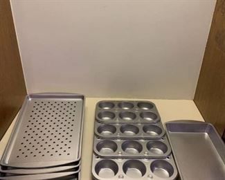 Assorted baking dishes