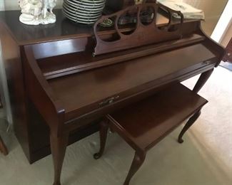 Wurlitzer Piano  / Bench $ 250.00