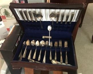 Community Flatware Set / Box $ 68.00