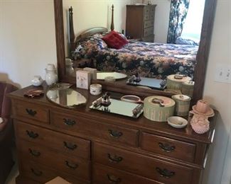 Kling Dresser / Mirror $ 264.00