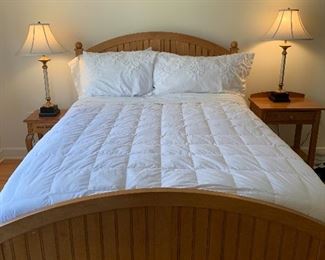 Ethan Allen Country Colors Arched Full Bedframe, Including Mattress & Boxsprings: $700