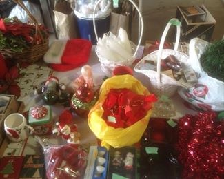 Baskets, candles, Christmas decorations