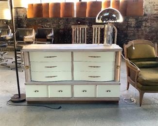 Vintage Bassett Chest of drawers, painted drawers and white translucent stained wood top and sides. Some minor flaws on bottom but EXCELLENT price, drawers open easily with lots of storage. 