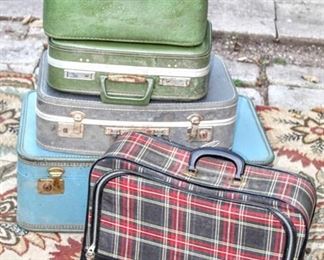 Vintage Luggage Lot 5 Pieces