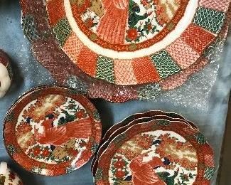 Imari Arita dinnerware, service for 4 with serving dishes.