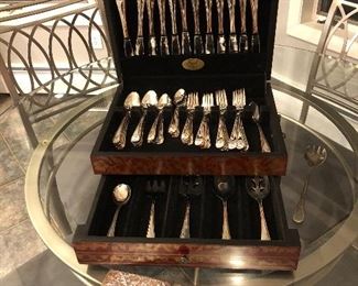 Silverplate service for 12 in a beautiful chest