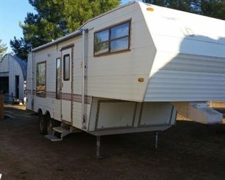 Good Old Fifth Wheel