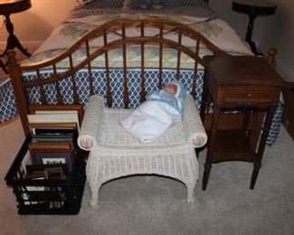 PHOTO FRAMES, WICKER BENCH, ACCENT TABLE