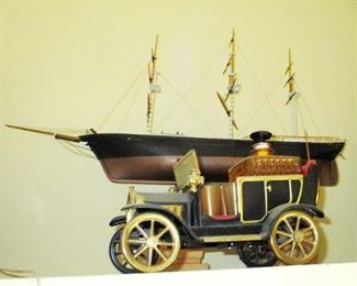 Cutty Sark Style  Model Ship and Avon Product Perfume Carriage